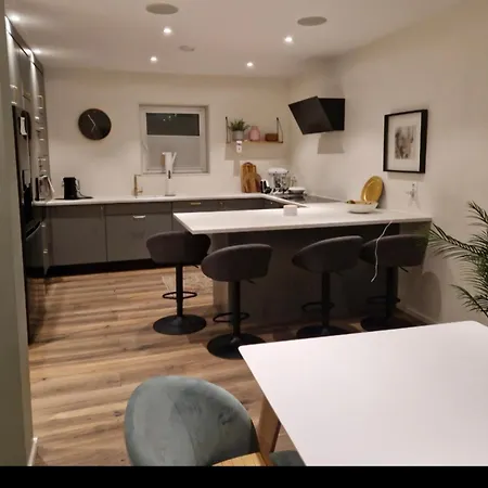 Ski-vm I 2025, House With 5 Big Bedrooms Casa vacanze Trondheim